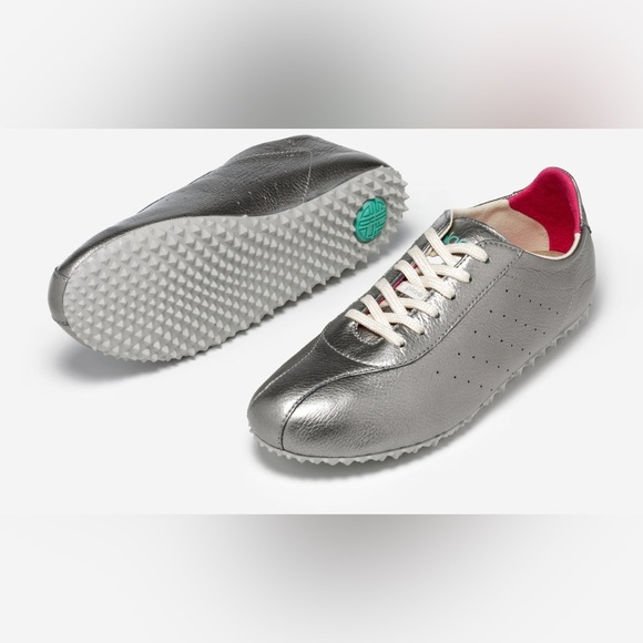 Plae Rockstar Collection Packable Travel Sneaker Size 6 - Picture 2 of 15